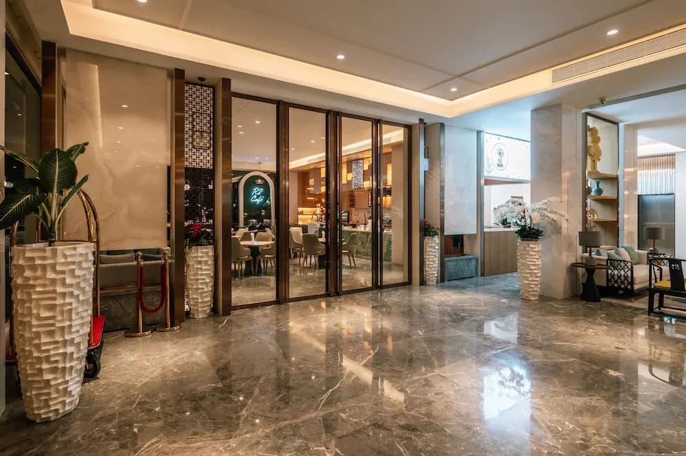 Laike Hotel - photo 2
