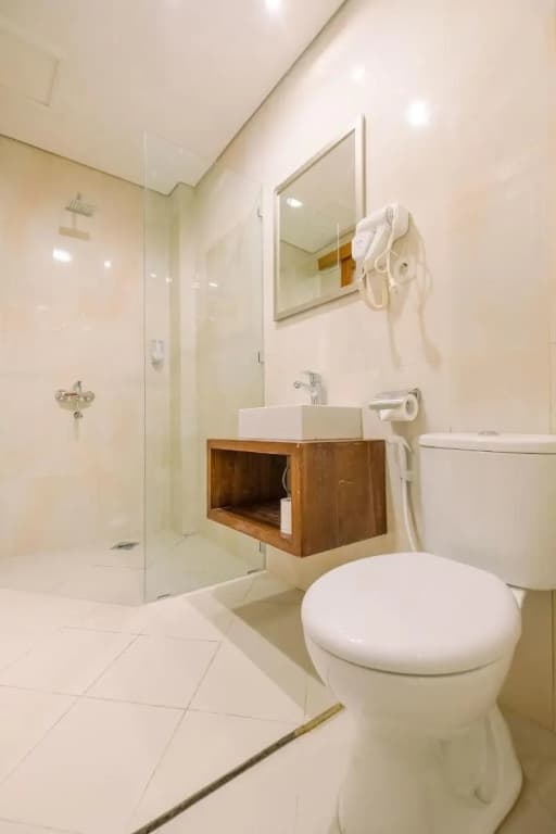 Caroline Guest House - photo 8