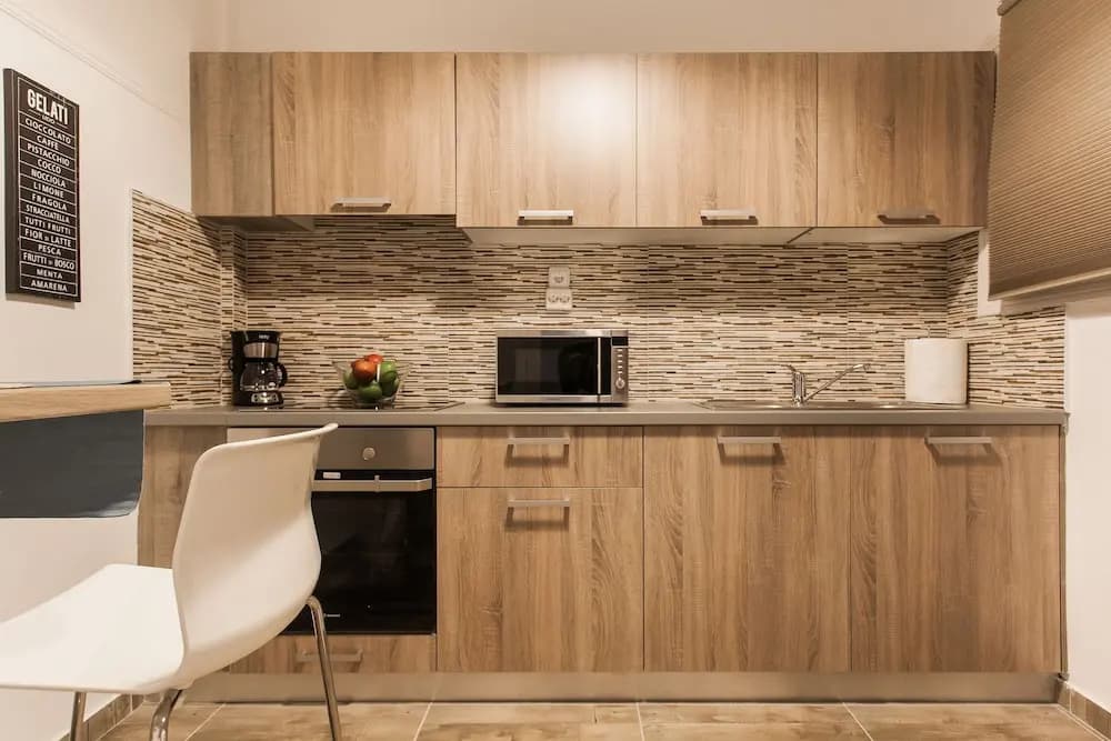 Big Central Metro Station Apartment 1 - photo 13