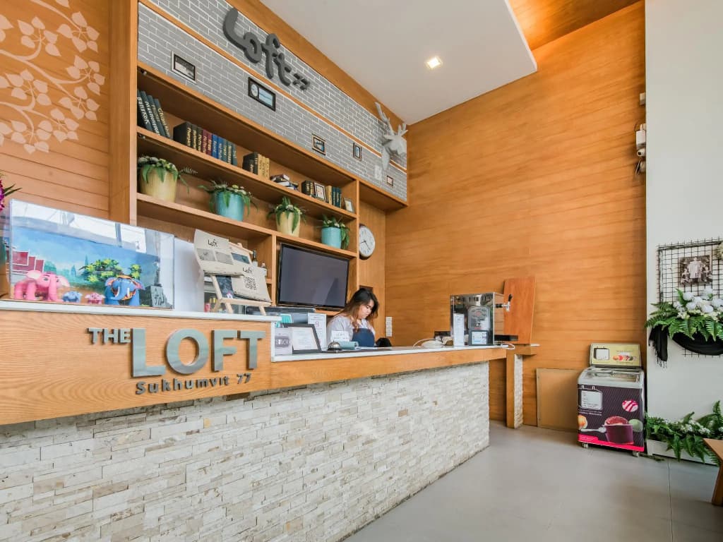 The Loft 77 Hotel - photo 9