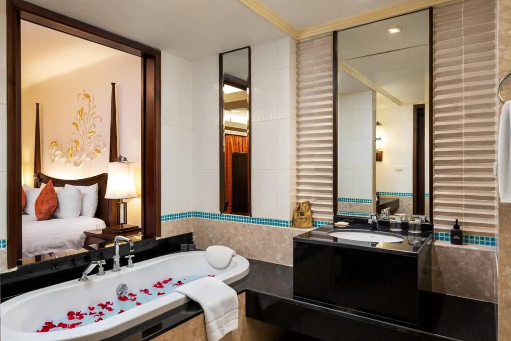 Patong Paragon Resort & Spa - photo 8