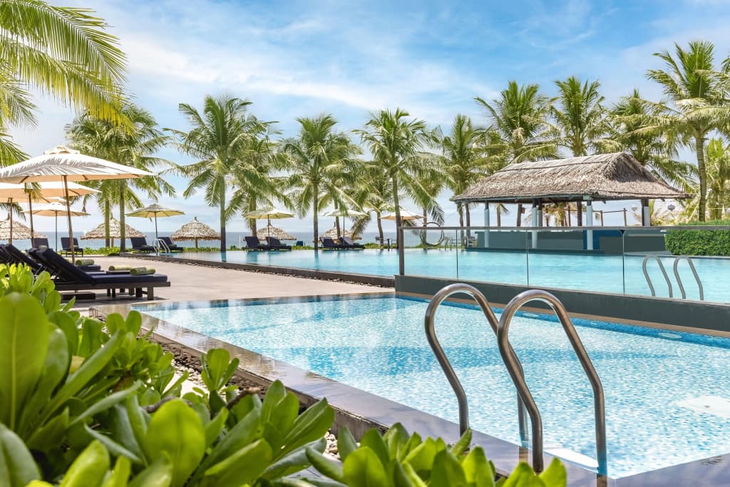 Melia Danang Beach Resort - photo 18
