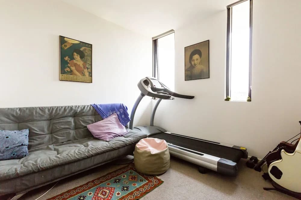 TALIA, 1BDR Carlton Apartment - photo 4