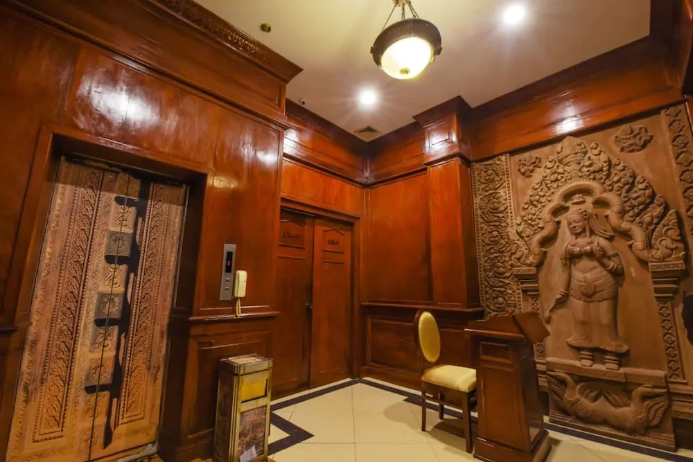 Angkor Year Theme Hotel - photo 2