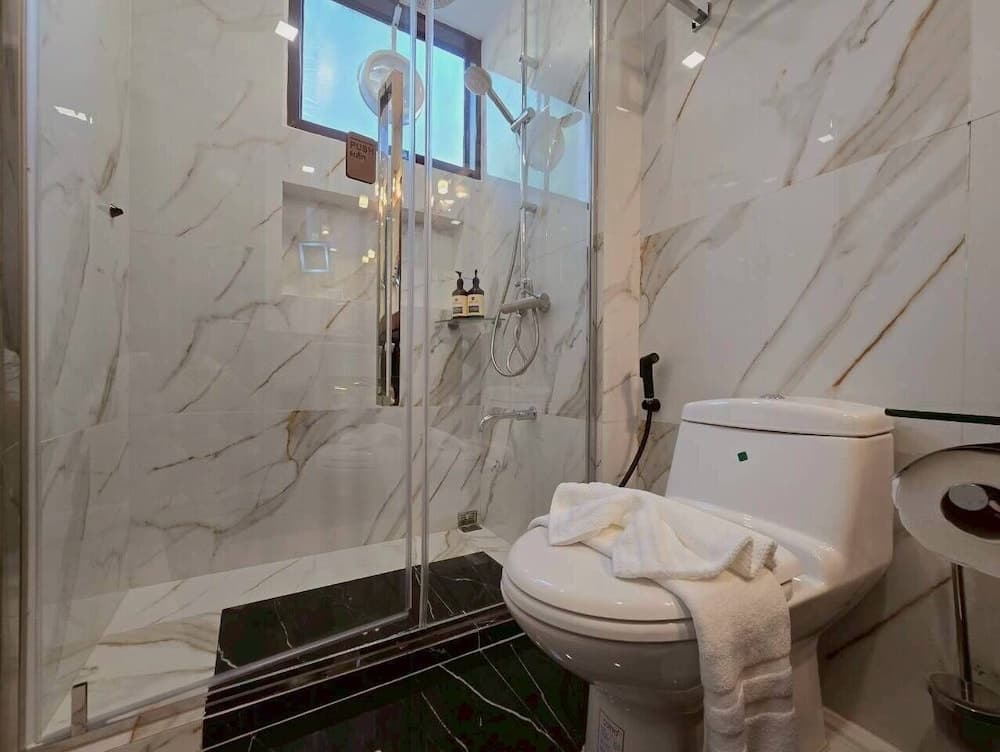 Casa Le Damuz At MRT Bangphlat - Adult Only - photo 9