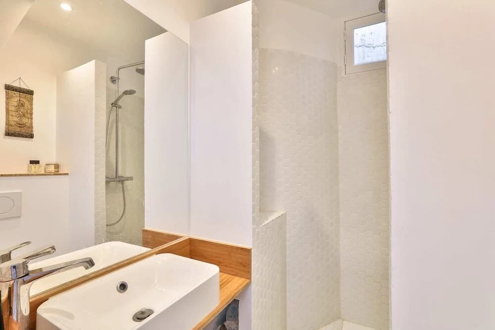 Fully Equipped Apartment Near the Canal Saint Martin - photo 7