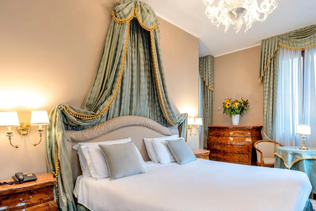 Hotel Al ponte dei sospiri - photo 10