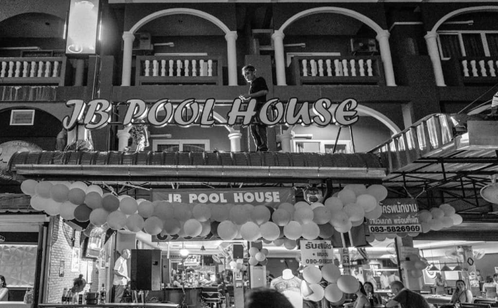 Jomtien Beach Pool House - photo 18