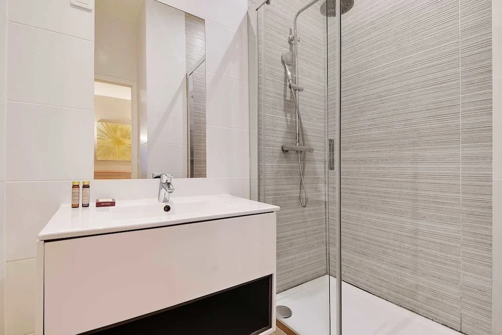 Wonderful Apartment - 2BR 8P - Aligre - photo 13