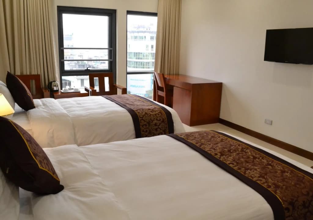 Thuy Nga Hotel Halong - photo 7