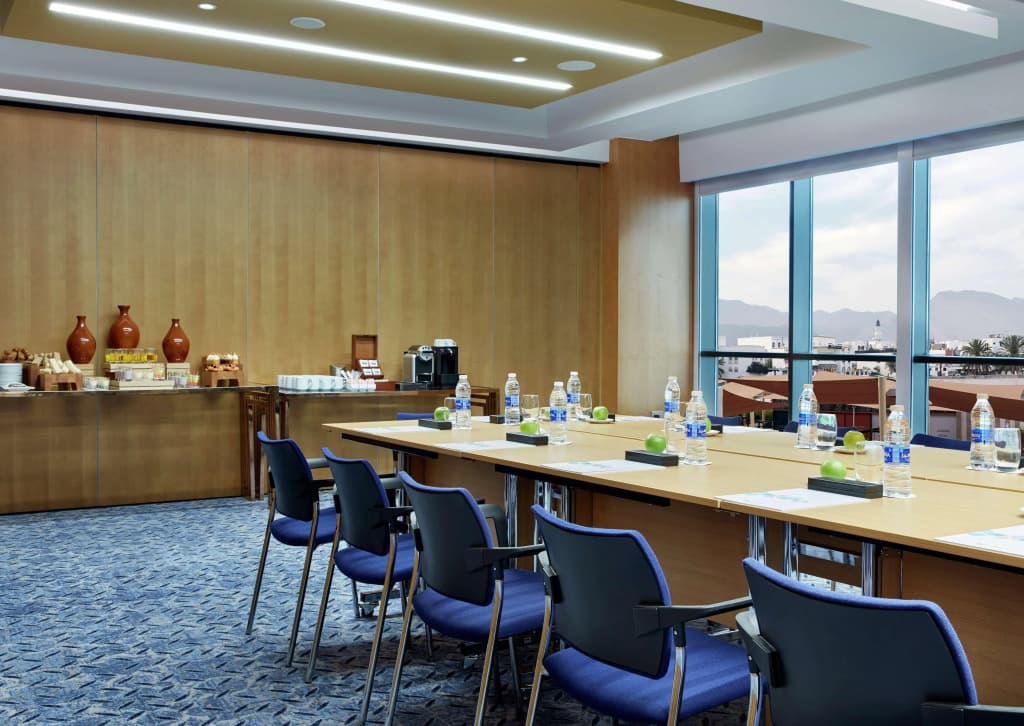 Hilton Garden Inn Muscat Al Khuwair Hotel - photo 7