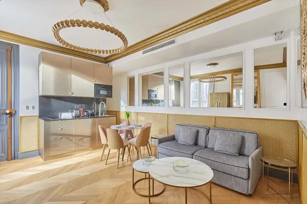 Superb AC- 1bdr Ave Montaigne - Arc de Triomphe by Studio Prestige - photo 4