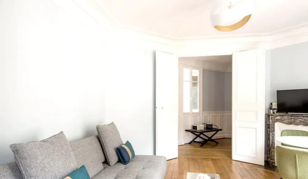 Apartment With one Bedroom in Paris, With Wifi - photo 2