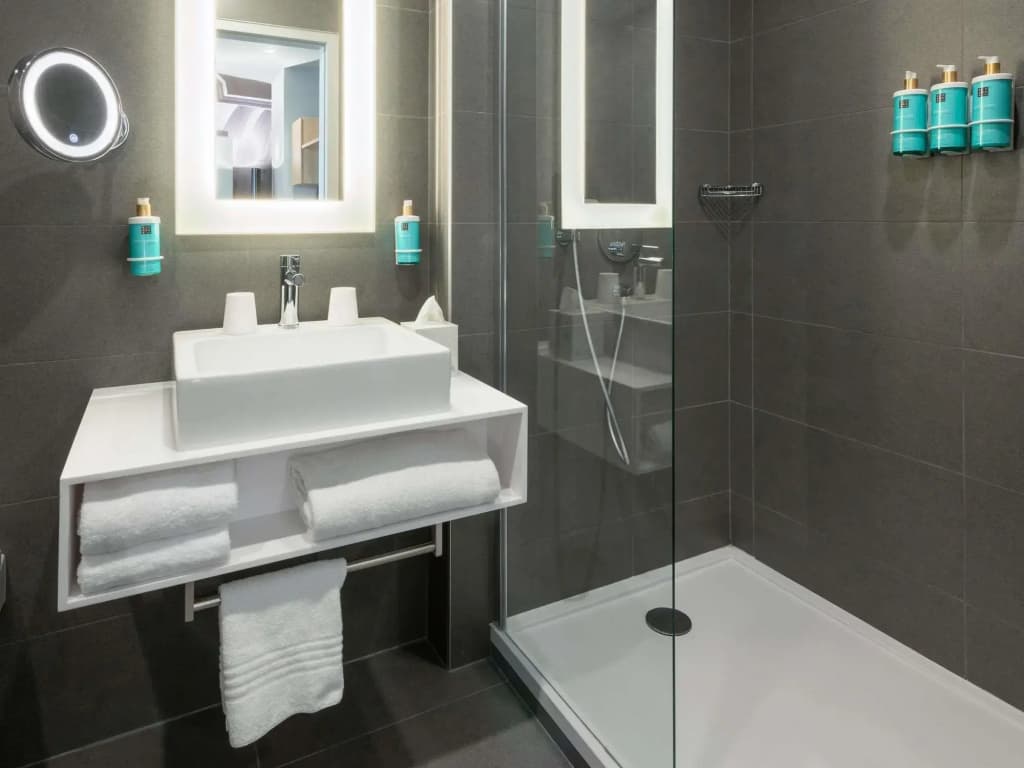Novotel Belleville Paris 20 Hotel - photo 18