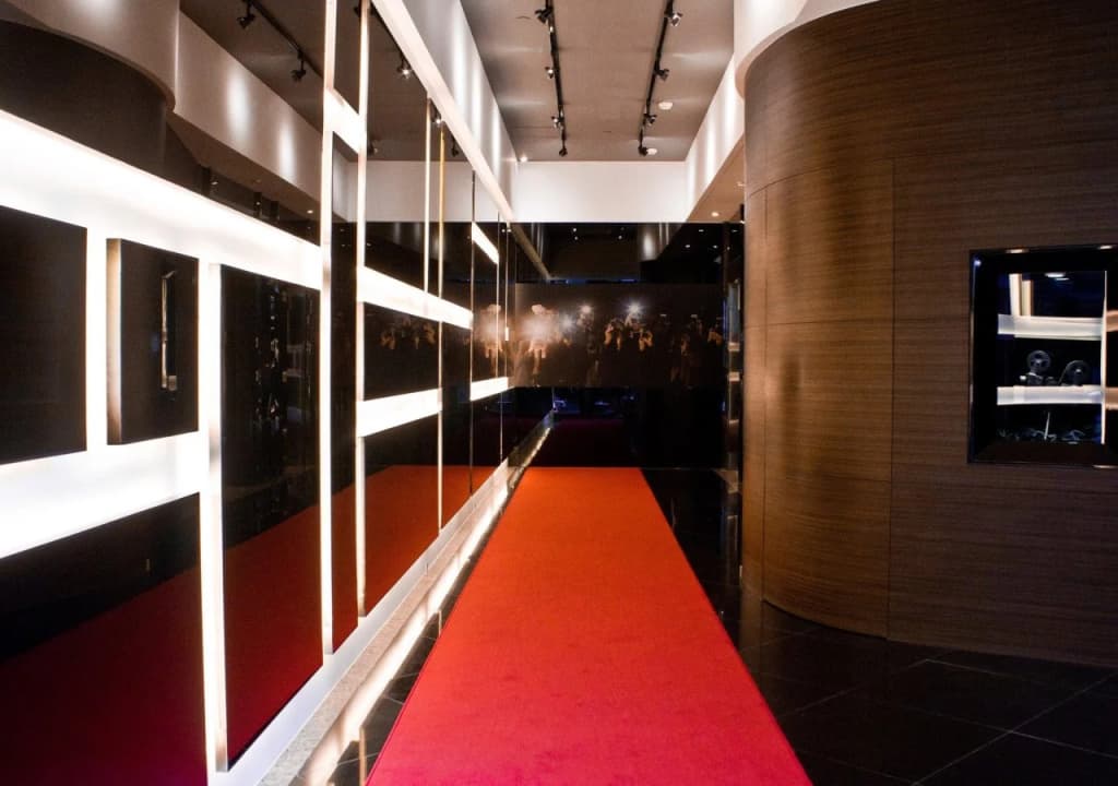Dash Living On Hollywood - photo 15