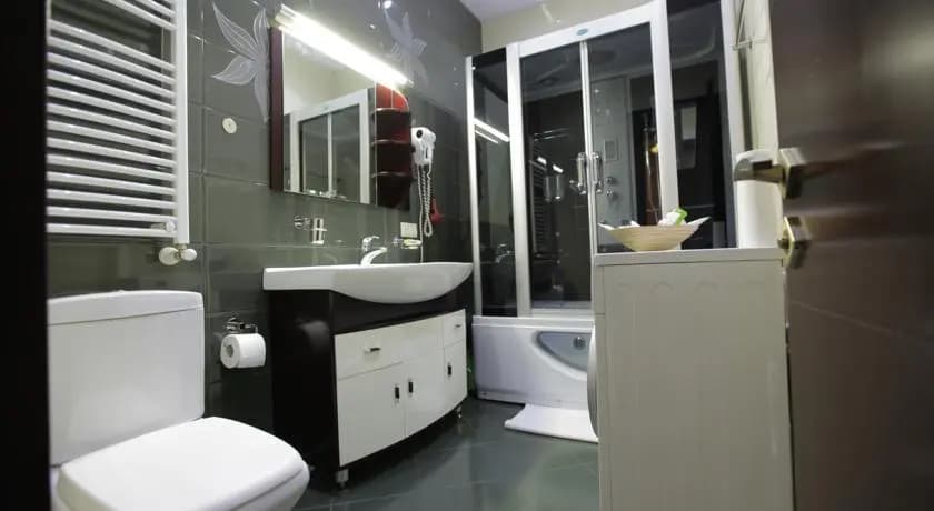 Baratashvili Apartment - photo 5
