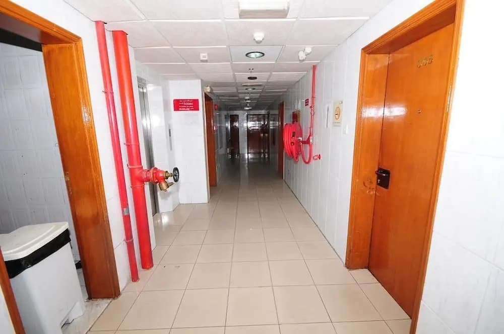 Al Qaid Hotel - photo 9