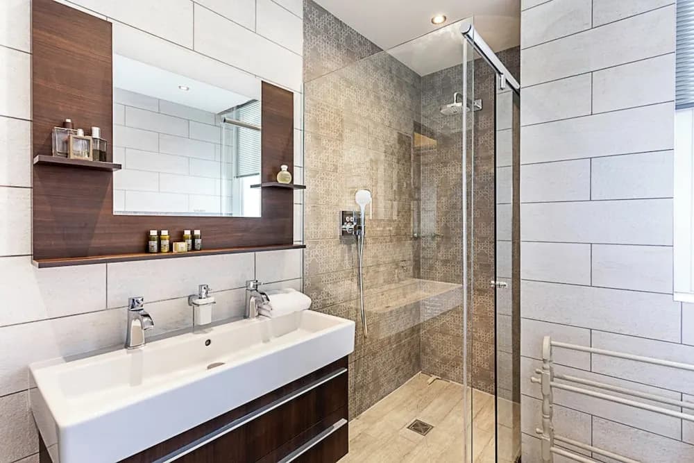 Well-designed Chelsea Flat - photo 14