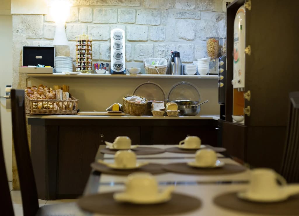 Hotel Andre Latin - photo 12