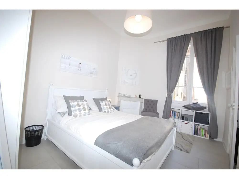 Enticing Apartment in Nice With Balcony - photo 5