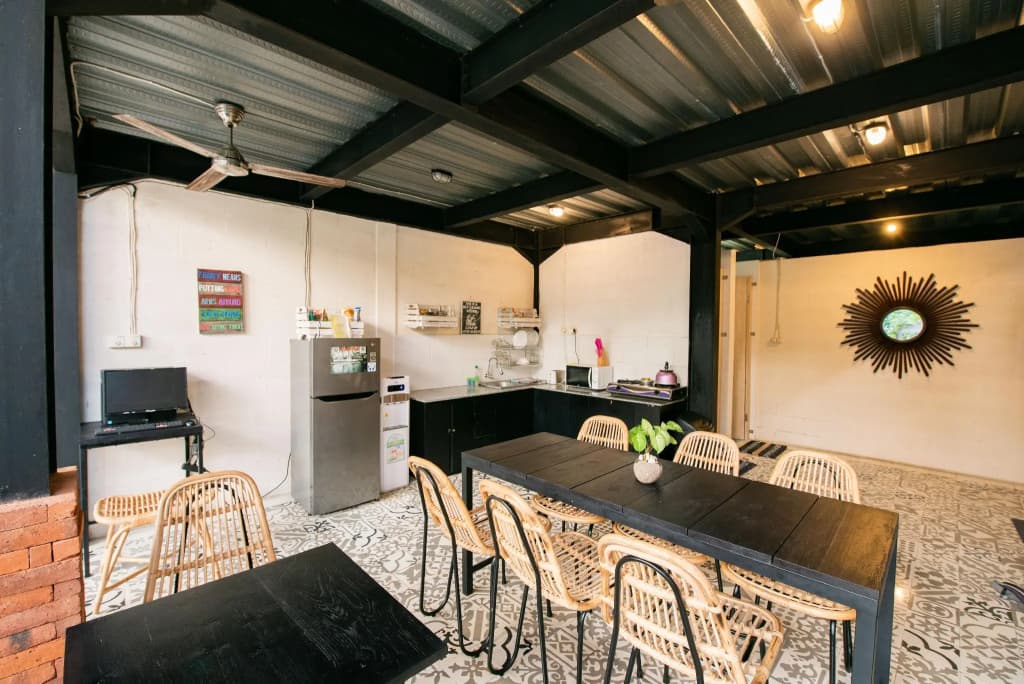 Ubud Tropical - Hostel - photo 16
