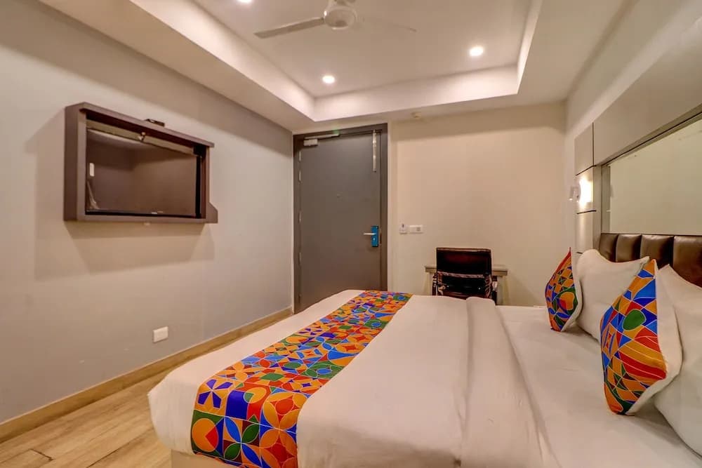 F9 Kirti Nagar by Fabhotel - photo 4
