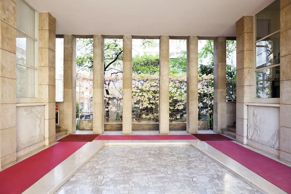 Milhouse Suites Sant'Ambrogio - photo 11