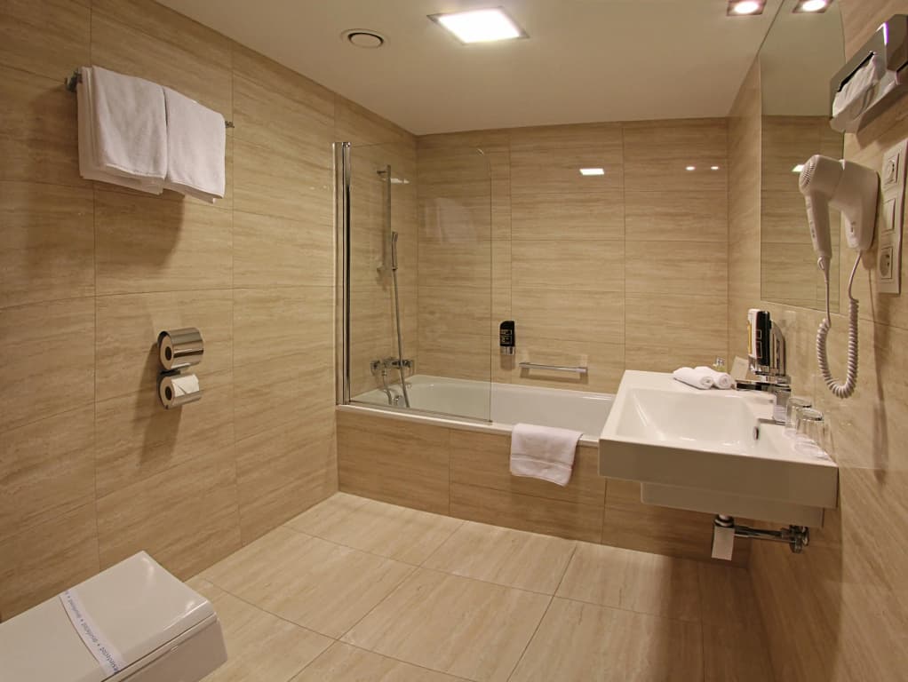 Grandior Hotel Prague - photo 8