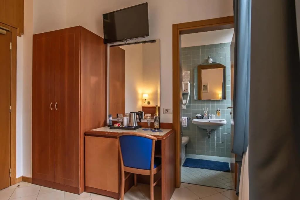 Hotel Bonifacio - photo 41