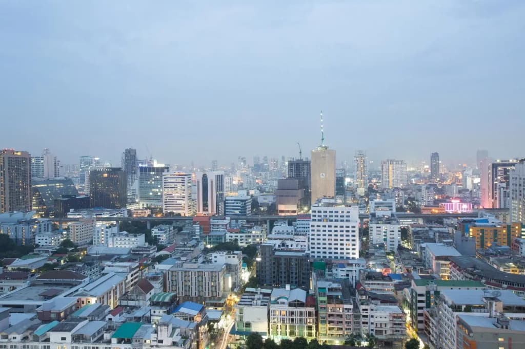 Centre Point Plus Hotel Pratunam - photo 26