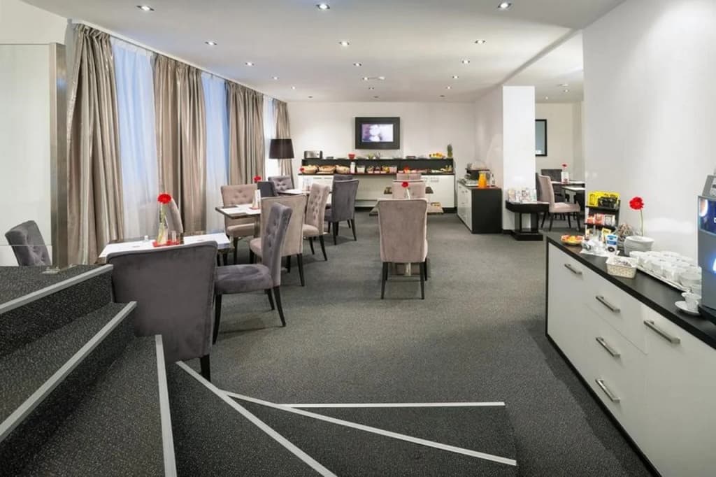 Bastion Hotel Budapest - photo 22