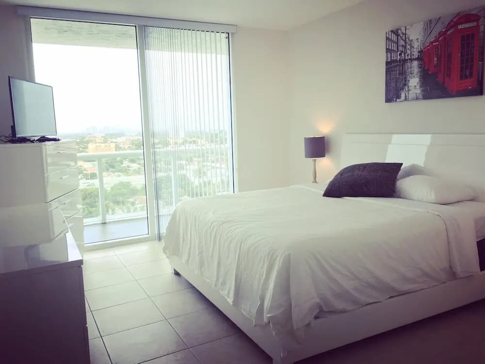 Starlight Suites - photo 5