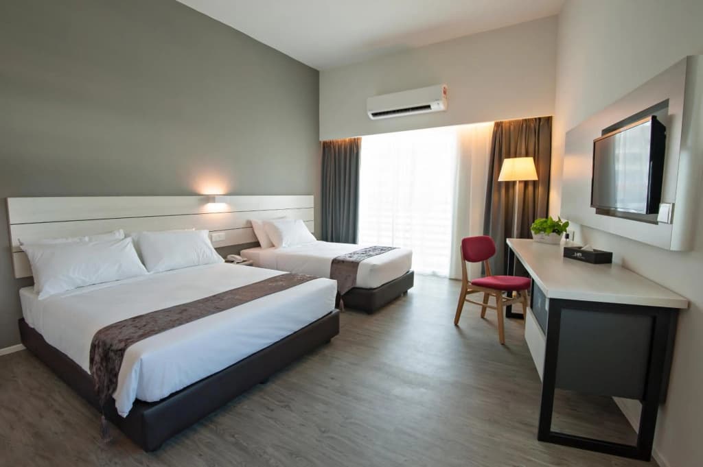 Hotel Arissa - photo 14