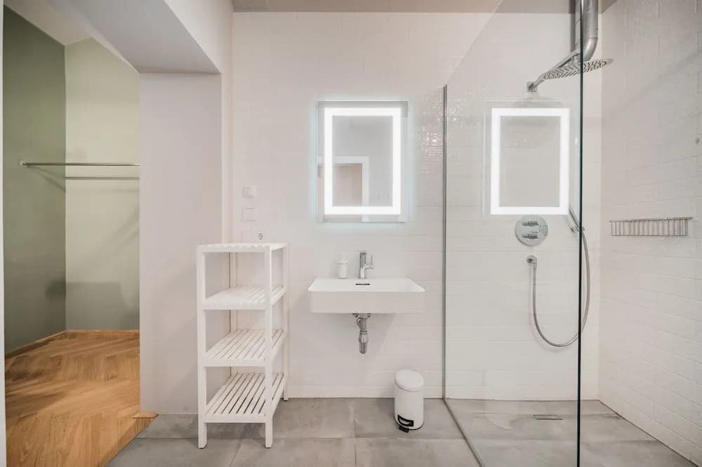easy-flat Neustiftgasse - AC Studio Apartments near MuseumsQuartier - photo 9