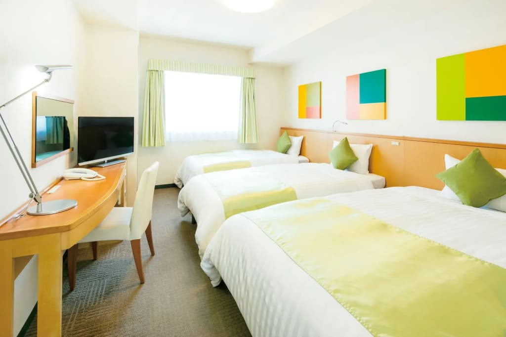 Hotel Lumiere Nishikasai - photo 4