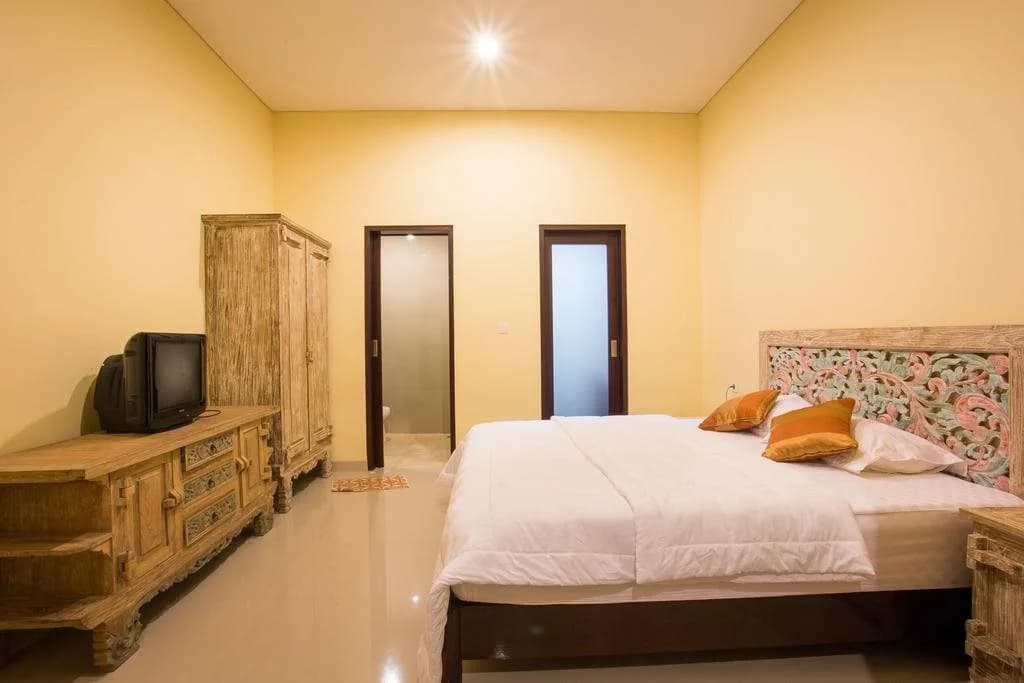 Candra Guest House - photo 5