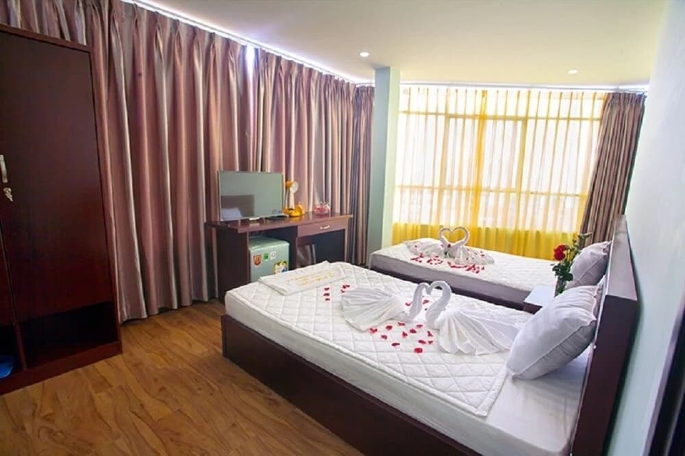 Asiahome Hotel - photo 2