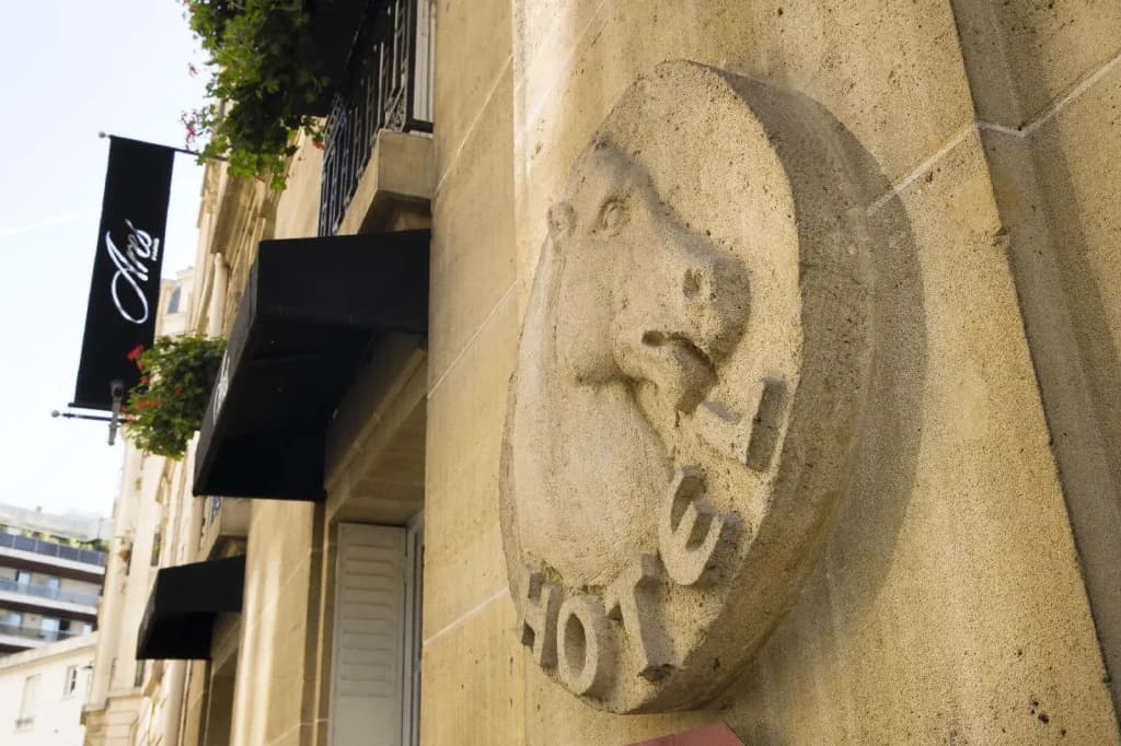 Hotel Ares Eiffel - photo 45