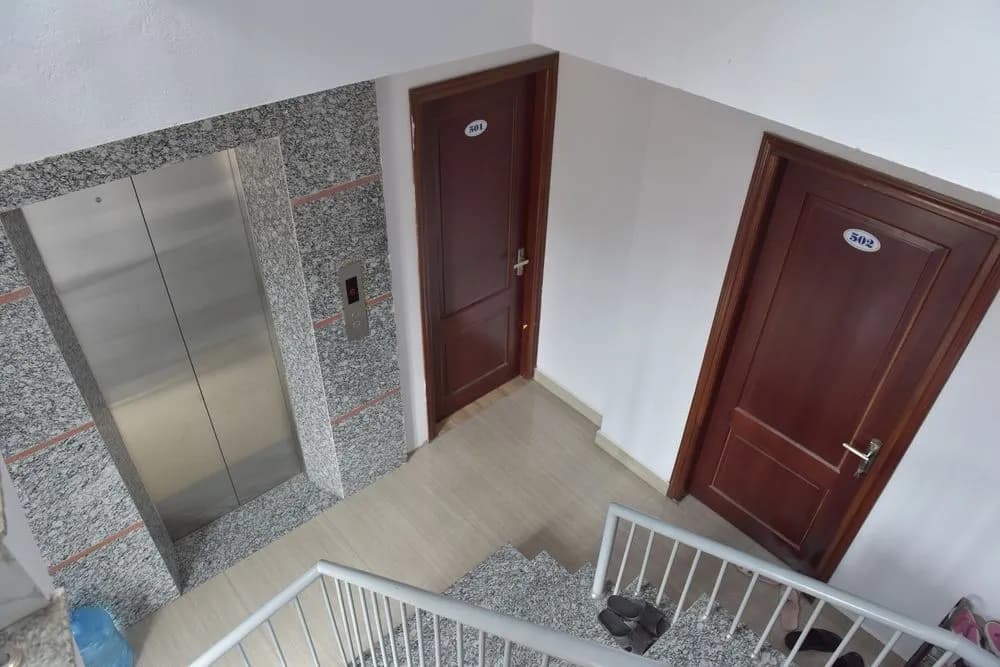 Nice House - photo 8