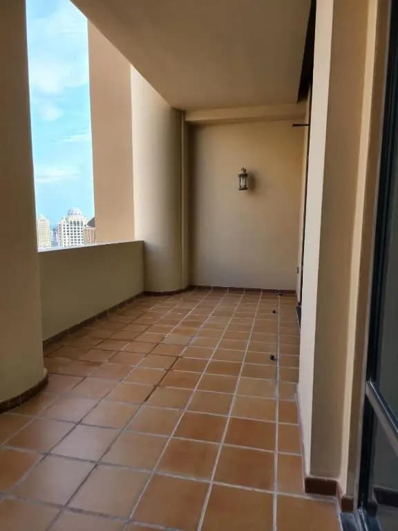 Lovely One Bedroom Apartment Porto Arabia, The Pearl Qatar - photo 6