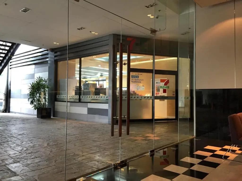 Cozy Studio Walk to BTS Free Wi-Fi Great Location - photo 18