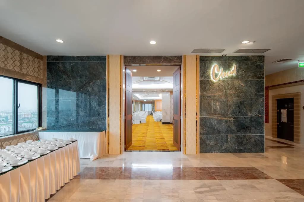 Alexander Hotel - photo 18
