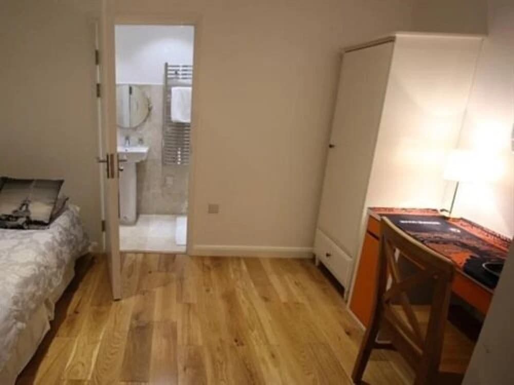 Hazel Residence - photo 4