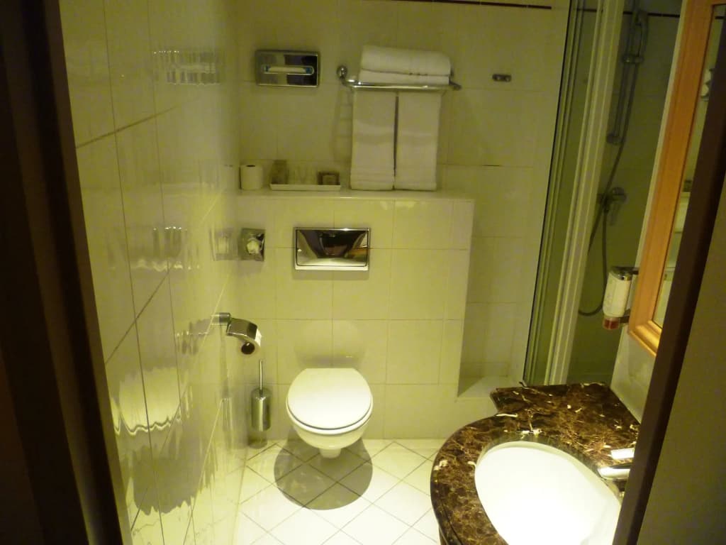 Hotel Central Saint Germain - photo 9