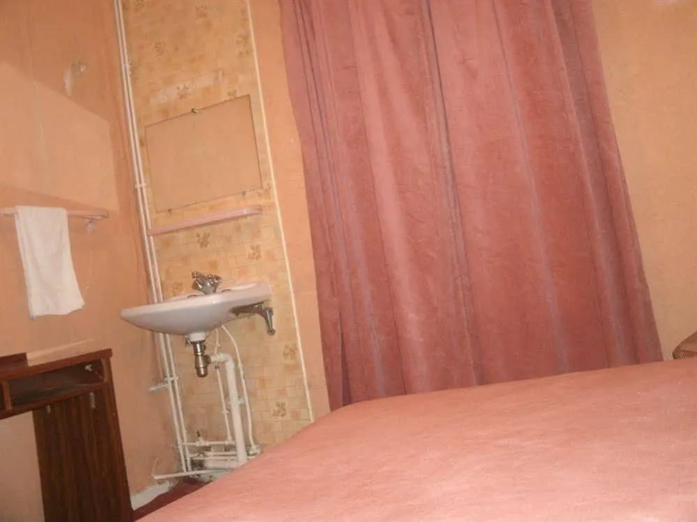 Hotel Saint Pierre - photo 21
