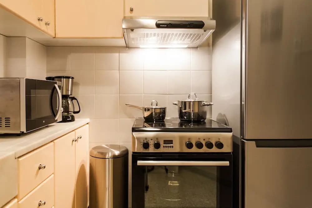Charming Acropolis Metro Apartment - photo 13