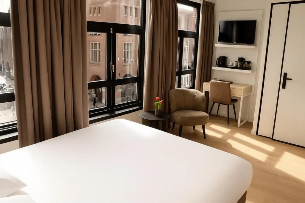 Hotel van Gelder - photo 42