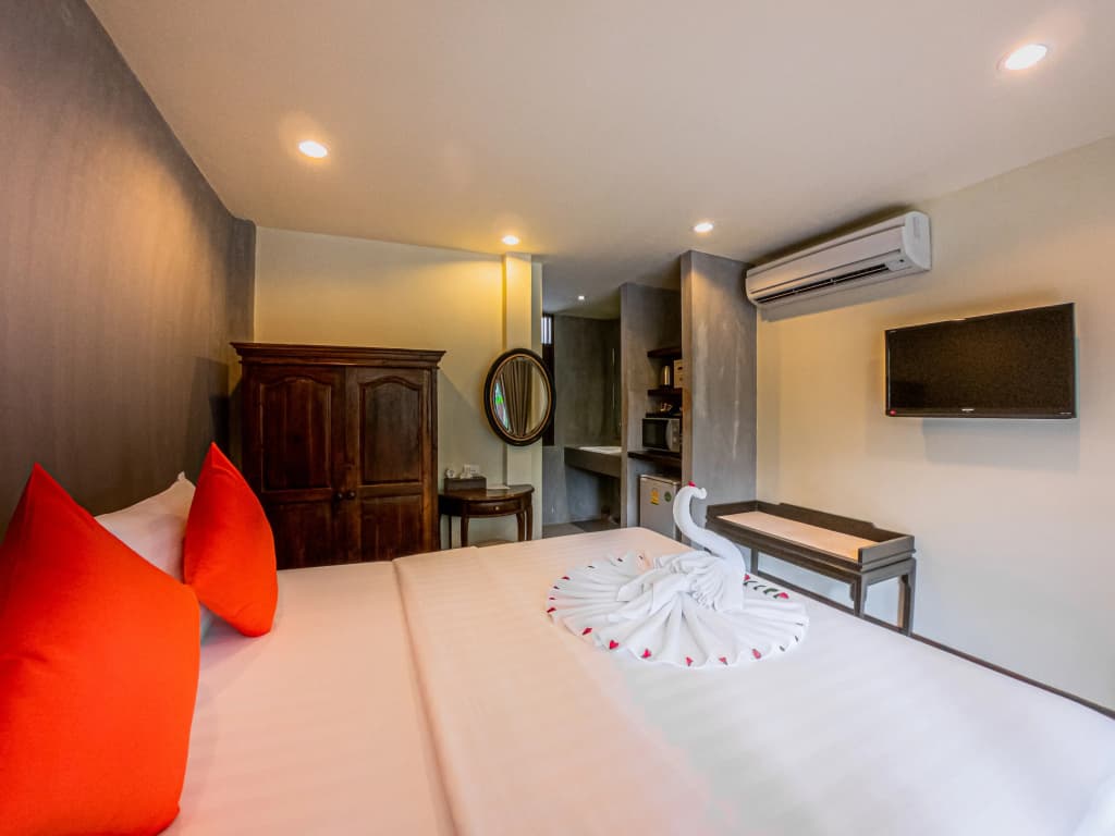 J4 Hotel Samui - photo 3