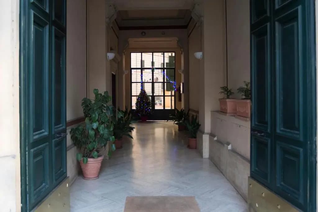 Capital Flat 9-A - photo 1