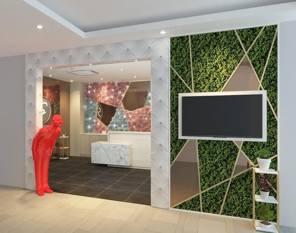 S Hotel - photo 1